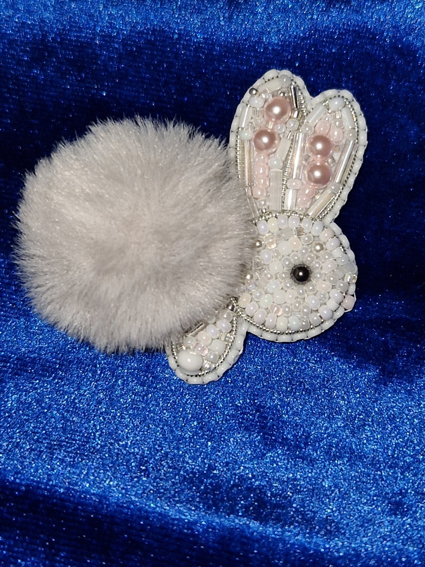 brooch N: 156