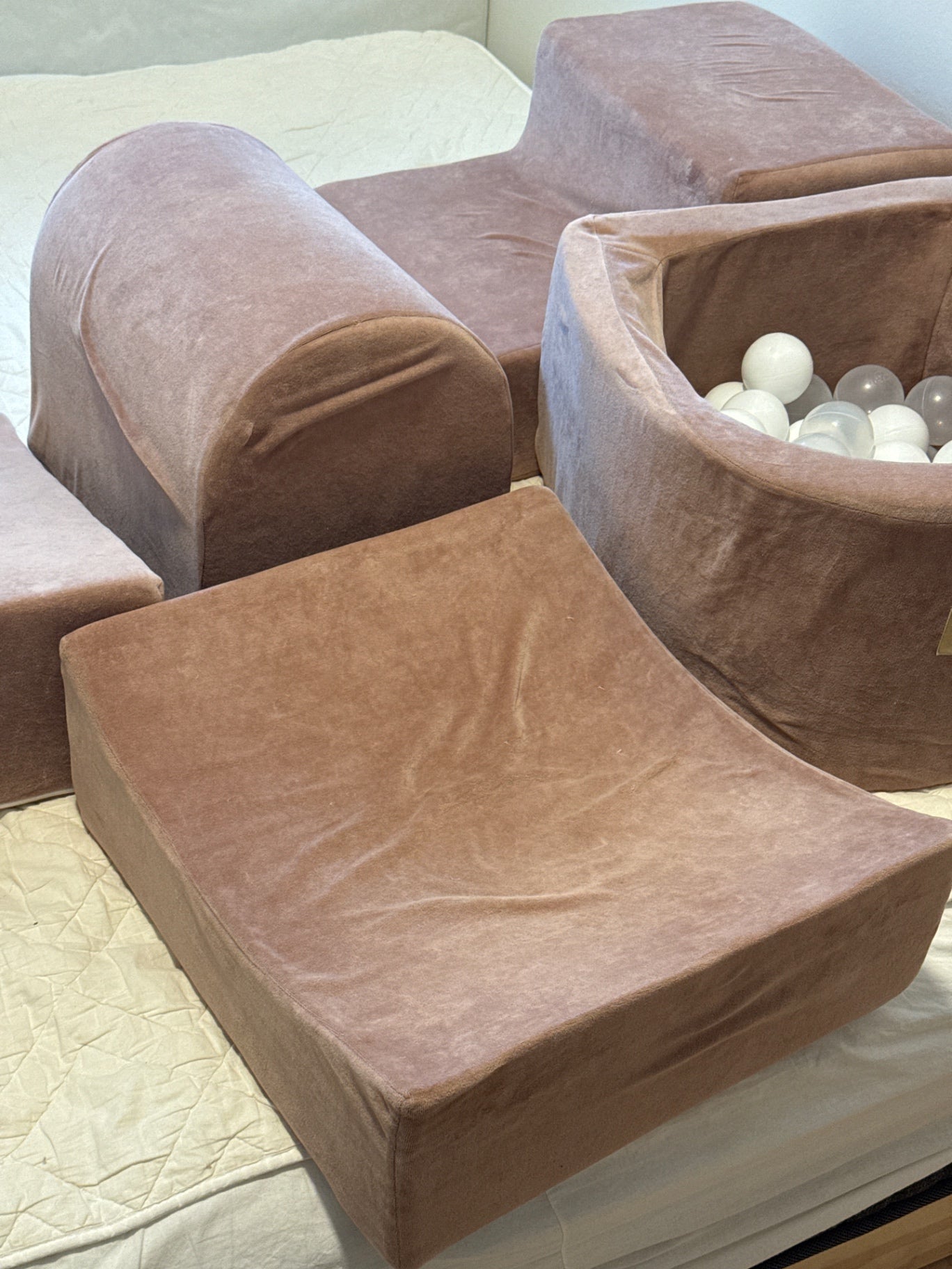 Leikbraut m. Boltalandi - Beige