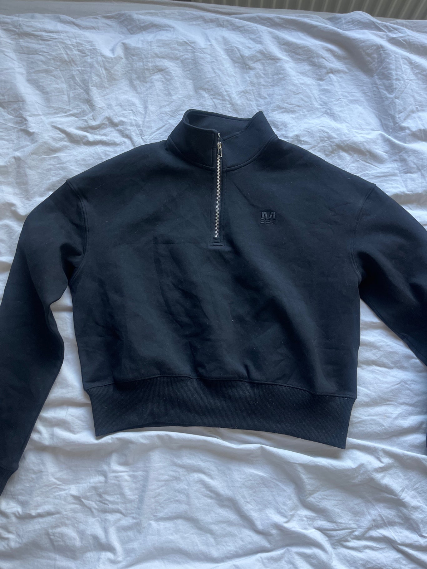Mfitness hálfrennd peysa (M)