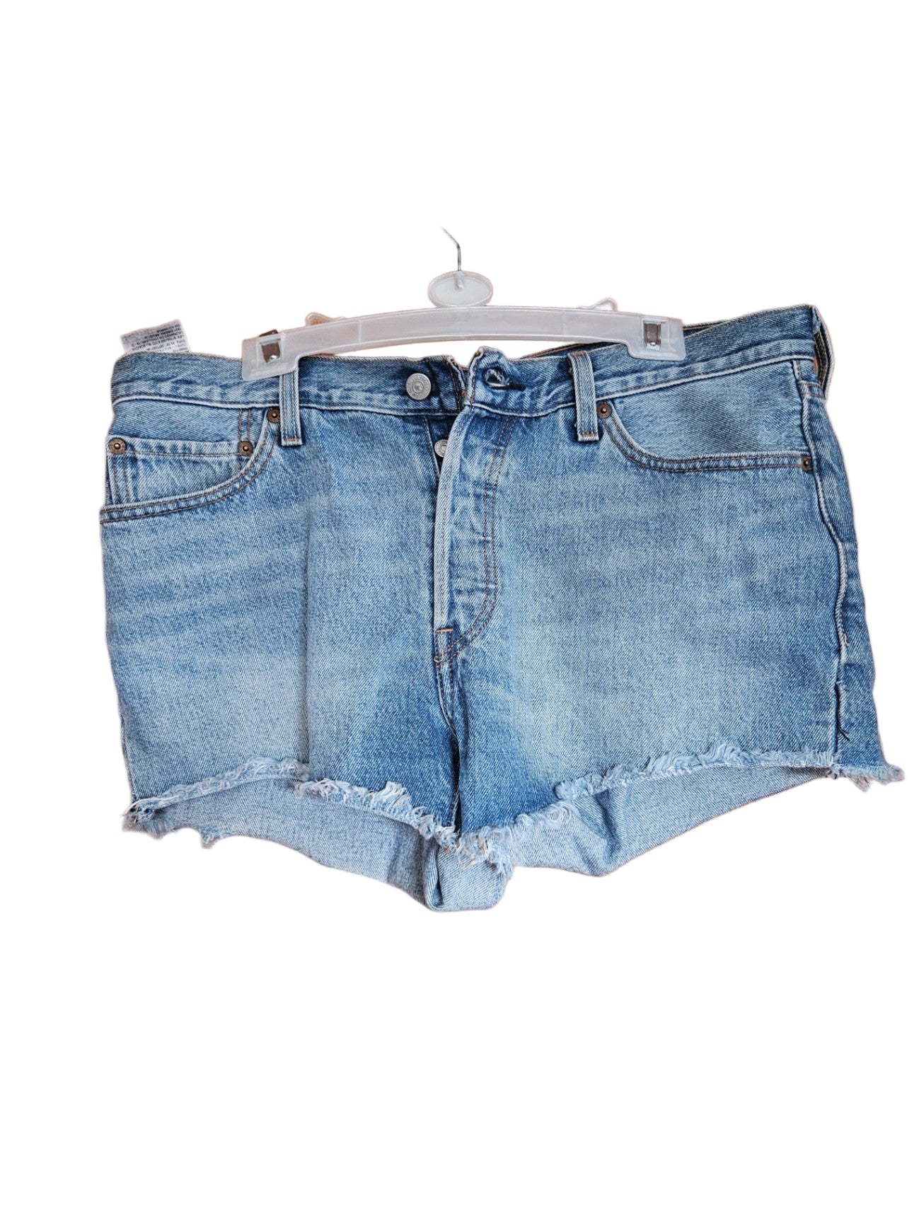 32 Levi's gallastuttbuxur