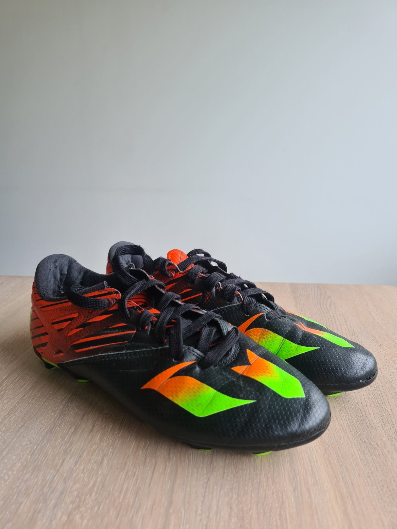 Adidas takkaskór, st. 36 2/3