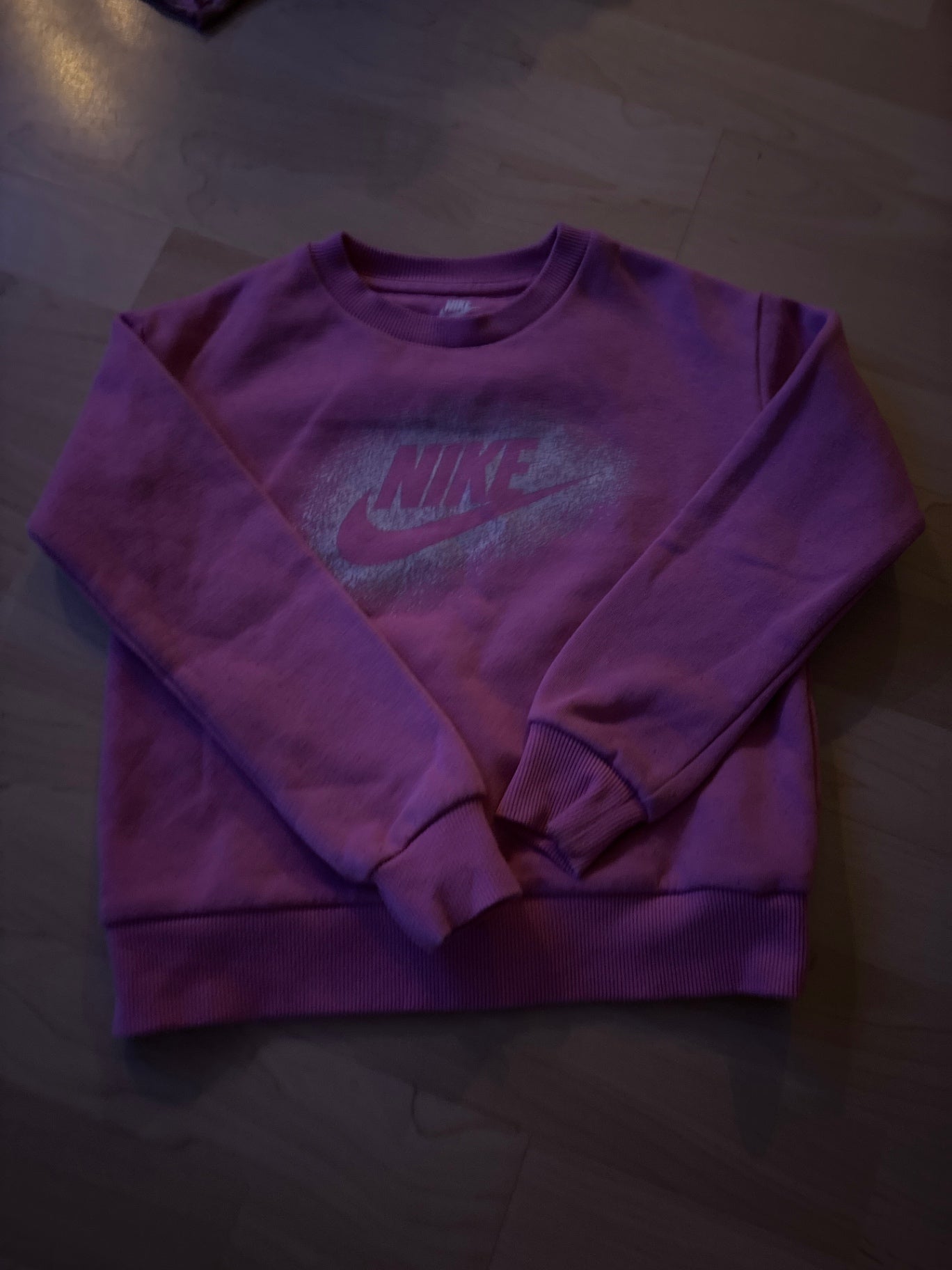 Nike peysa 110/116