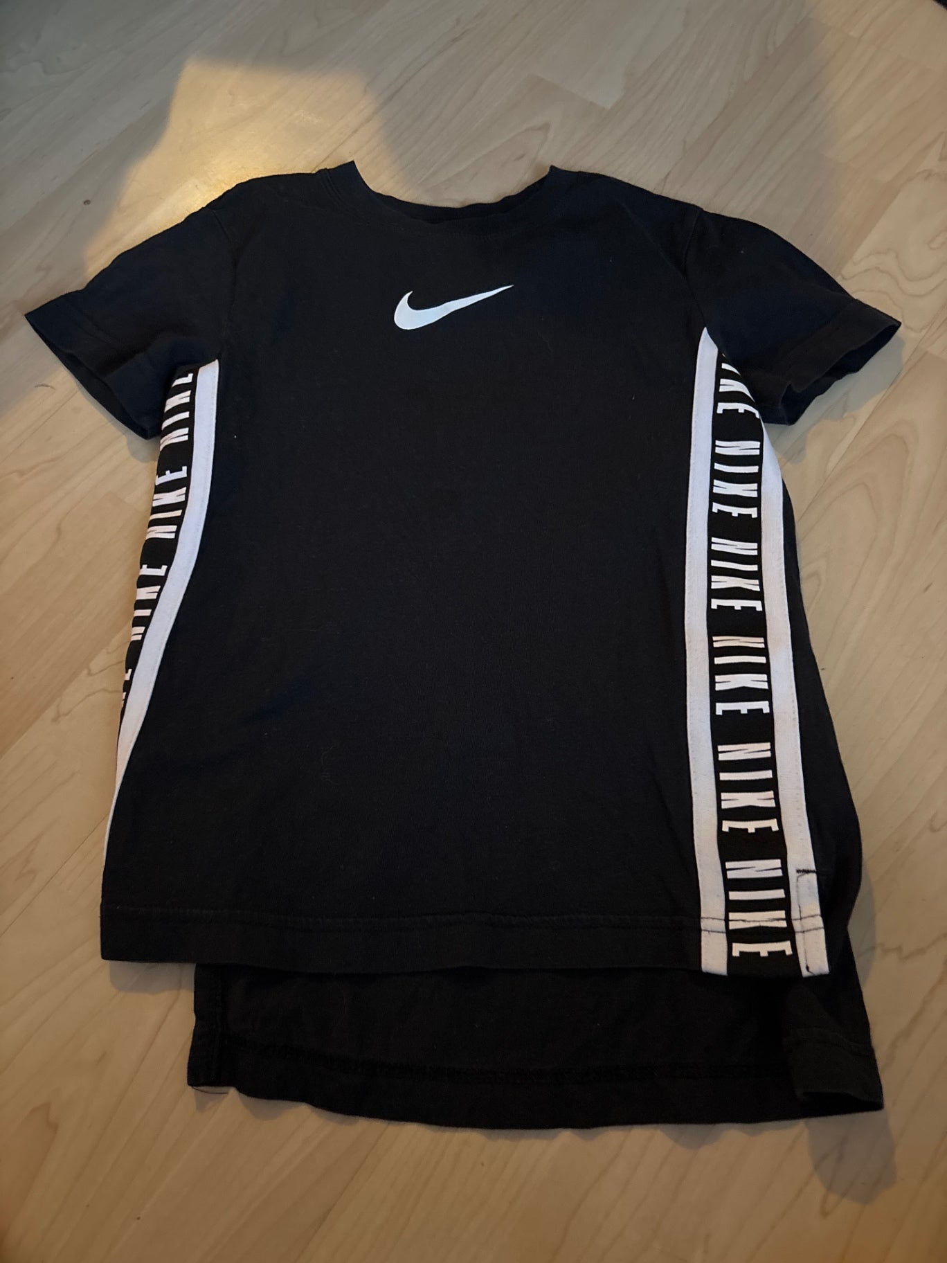 Nike bolur 128-137