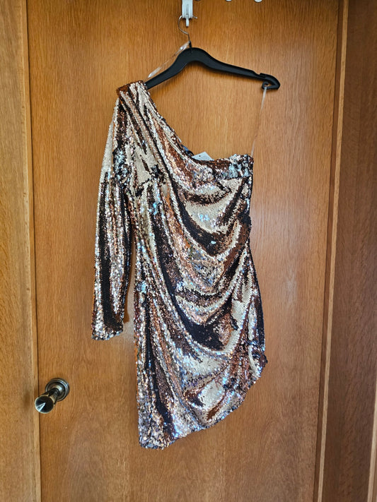 M brons pallíettukjóll one Shoulder ónotaður