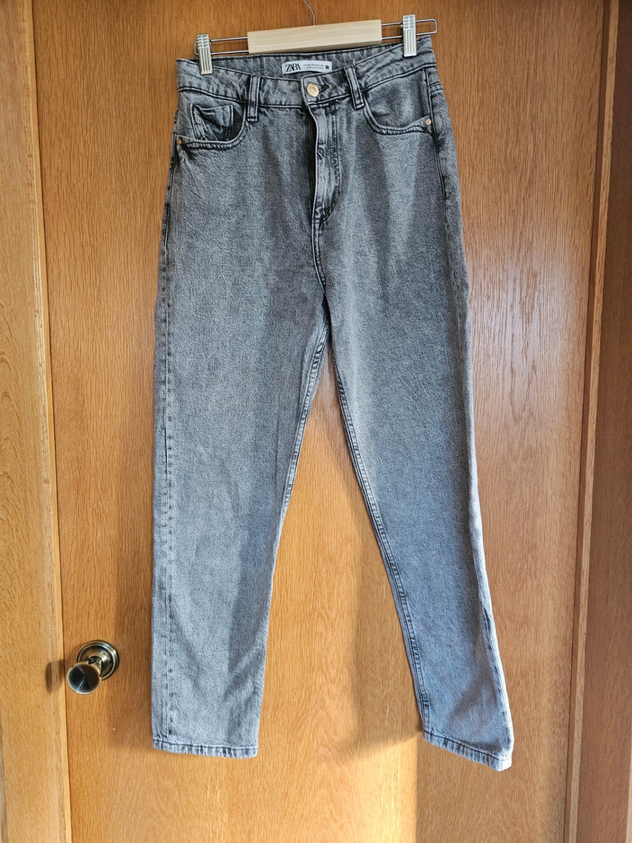 36 Gráar Zara gallabuxur