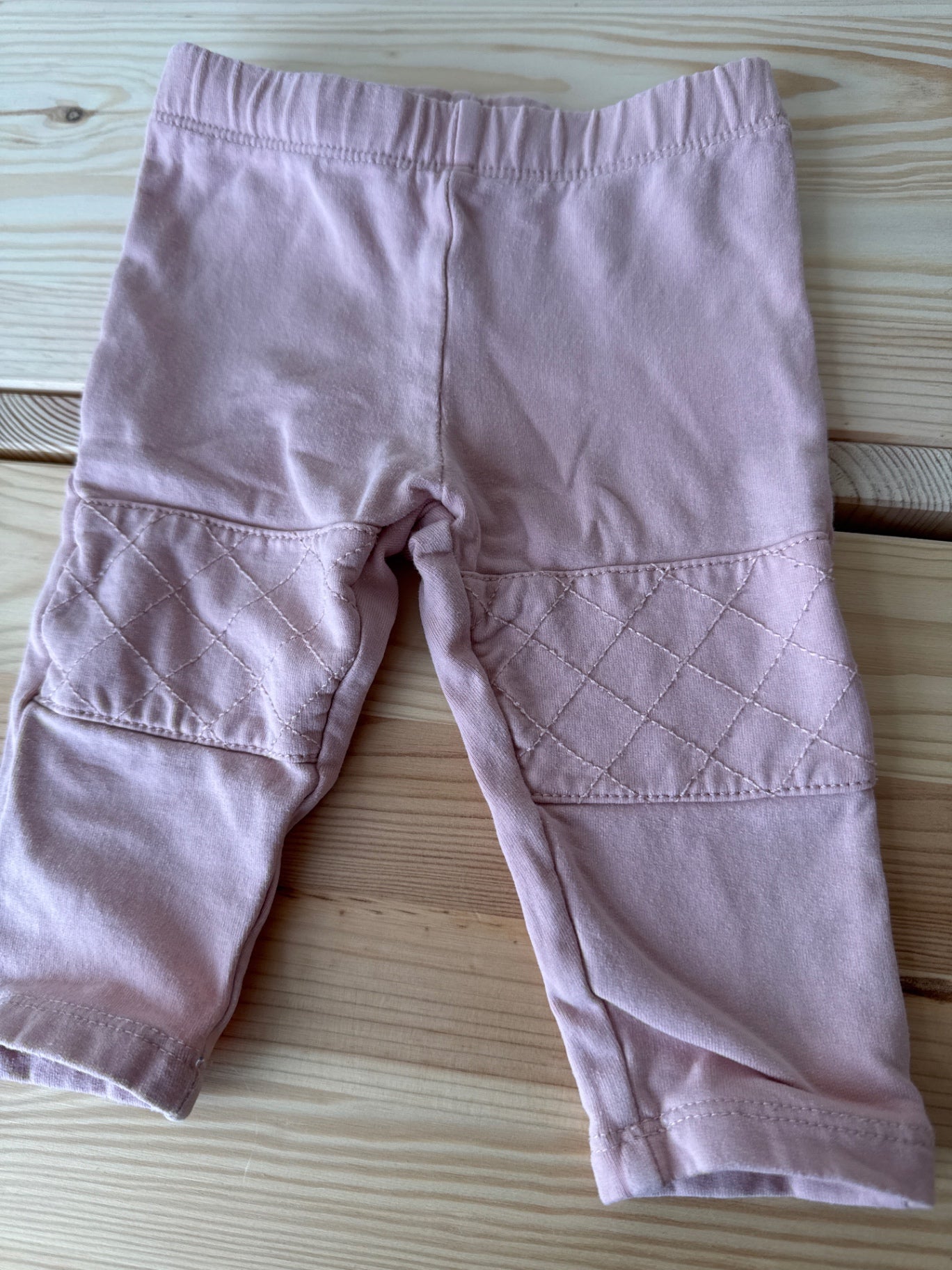 Lindex bleikar buxur