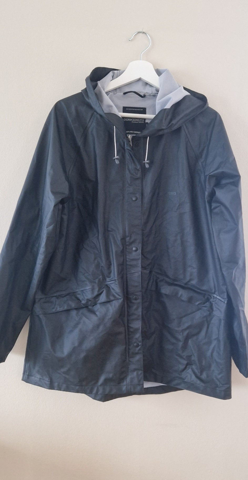 42, regnjakki frá Didriksons