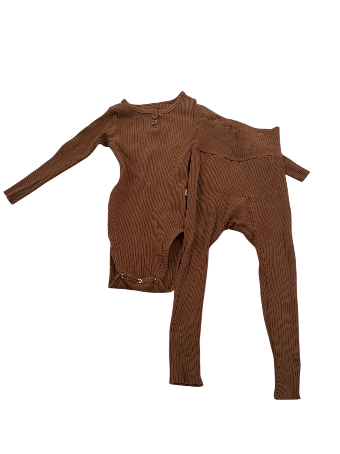 Brúnt sett samfella og buxur 18M