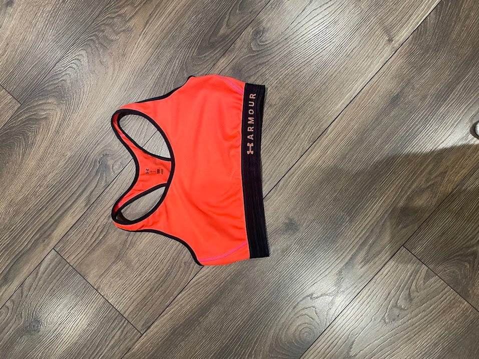 UNDER ARMOUR íþróttatoppur