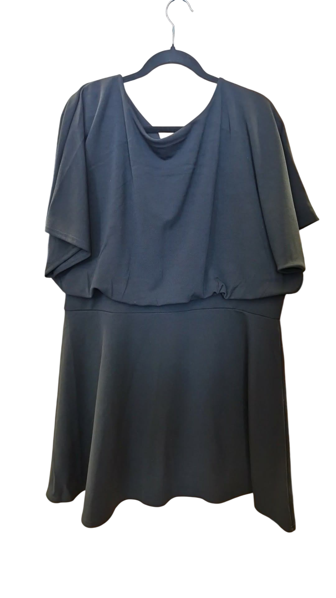 Boohoo svartur kjóll 22