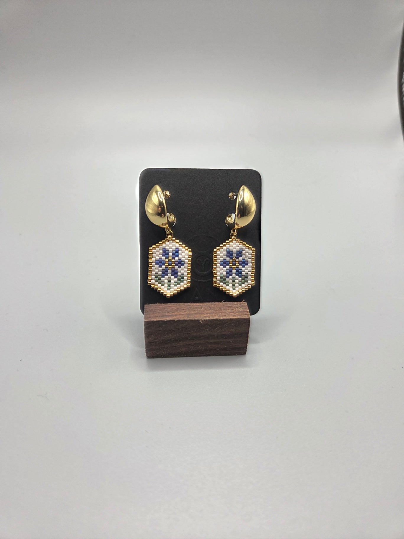 earrings men's