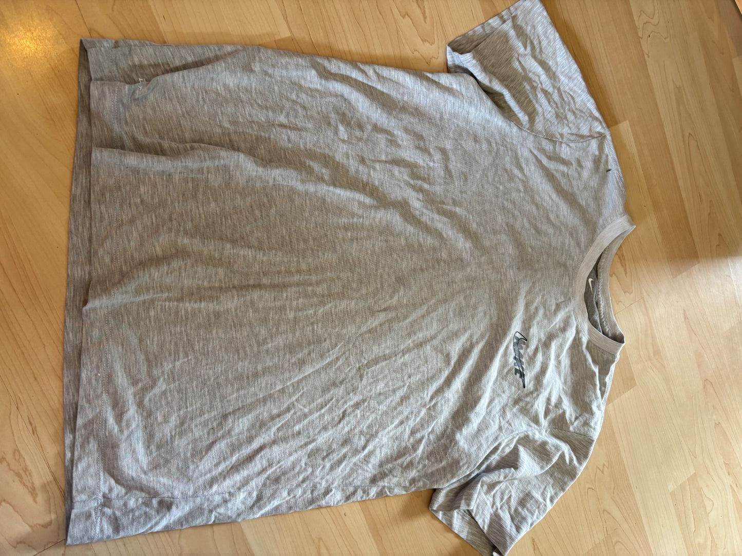 Nike bolur M