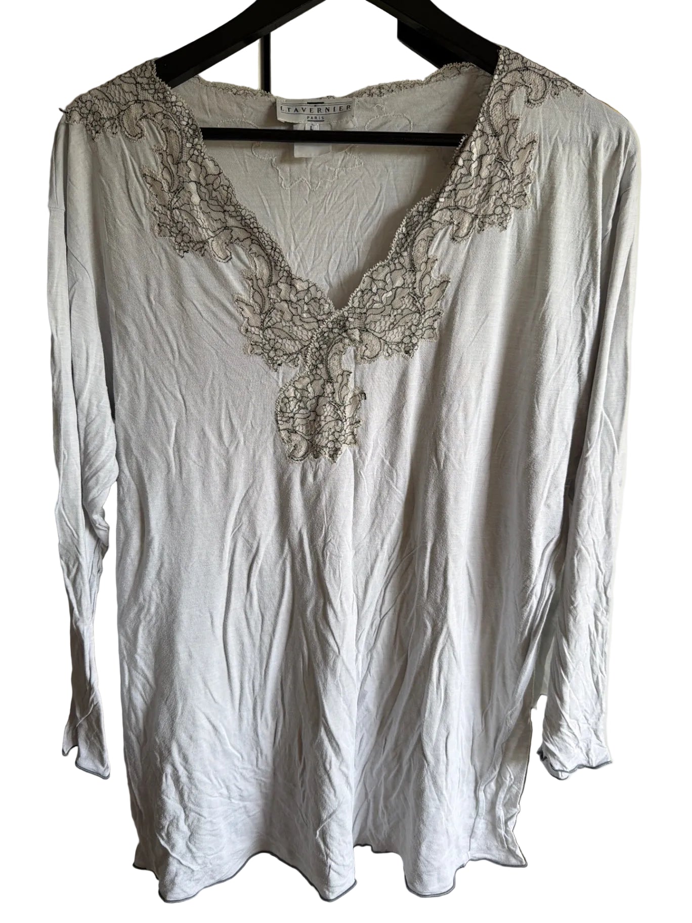 L. Tavernier Paris blouse L
