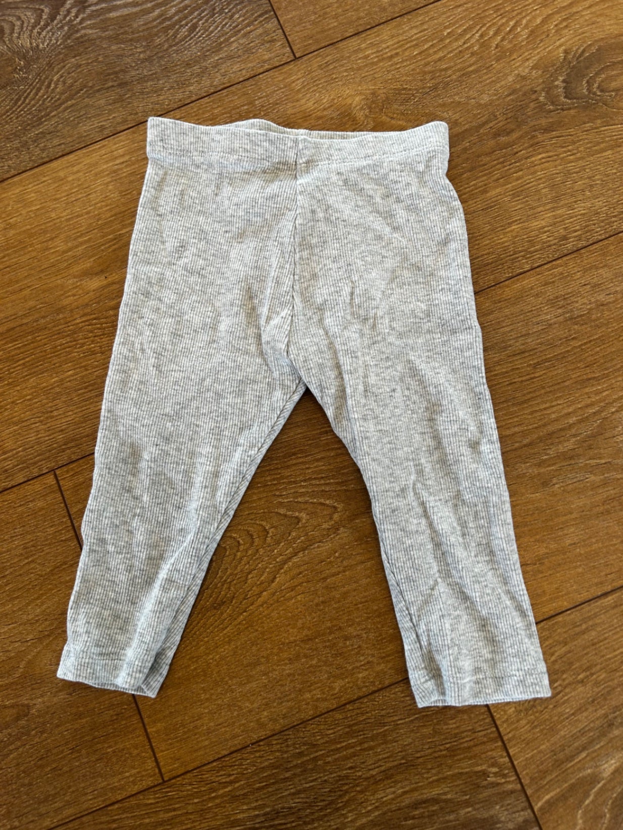 Leggings gráar ribbed st.6-9m
