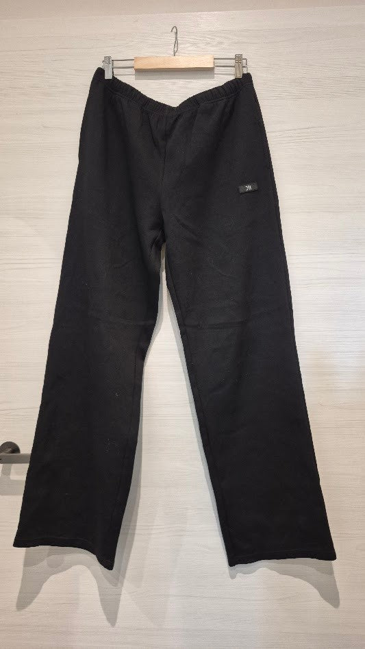 XL Define The Line buxur