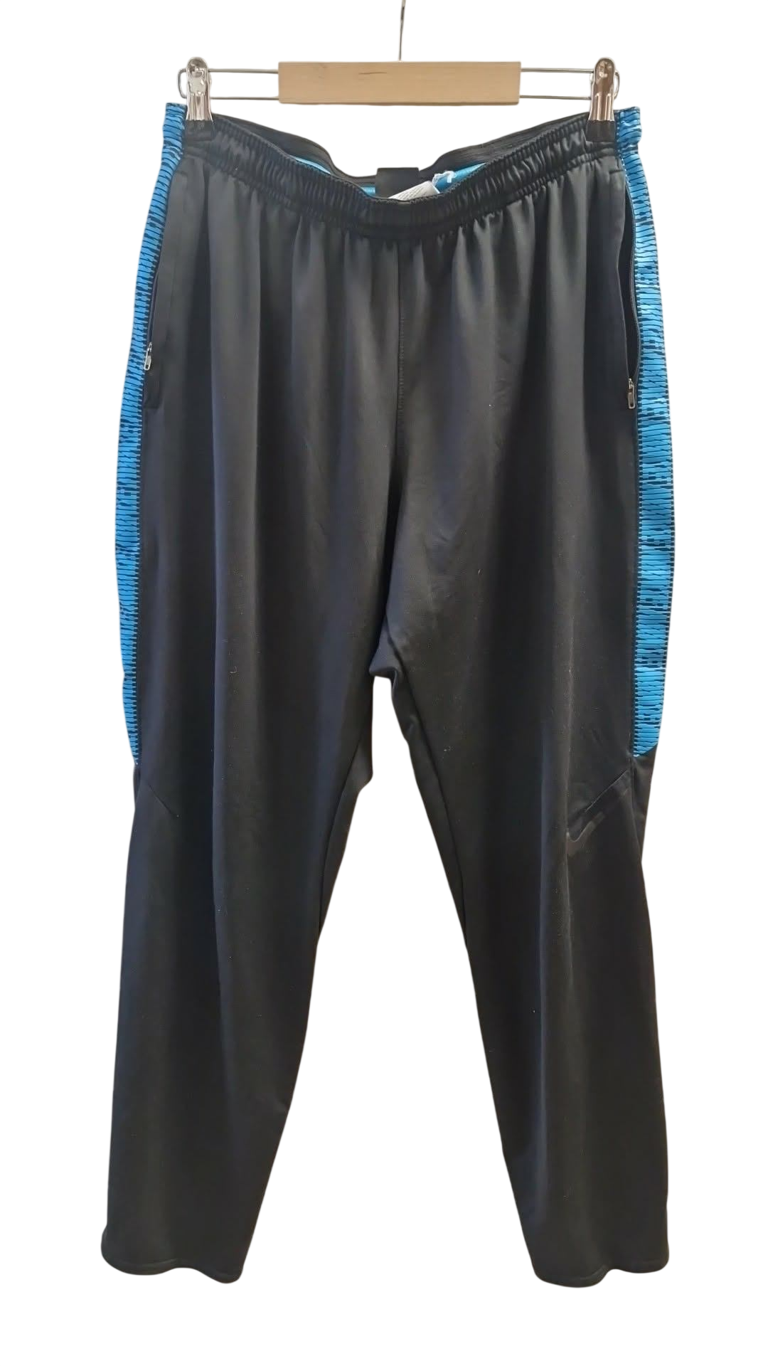 Nike drifit buxur XL