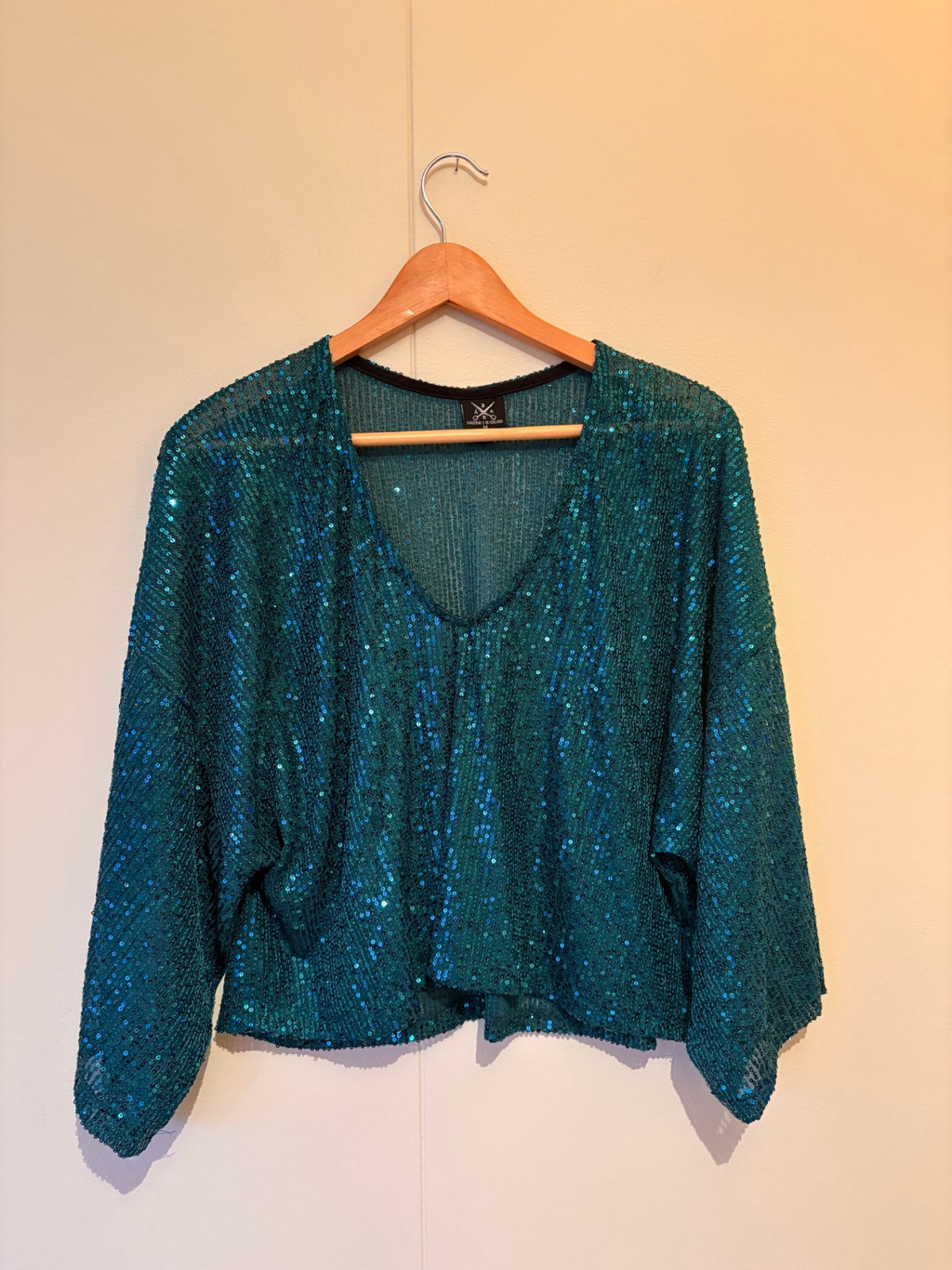 BRÁ pallíettu crop T-shirt M
