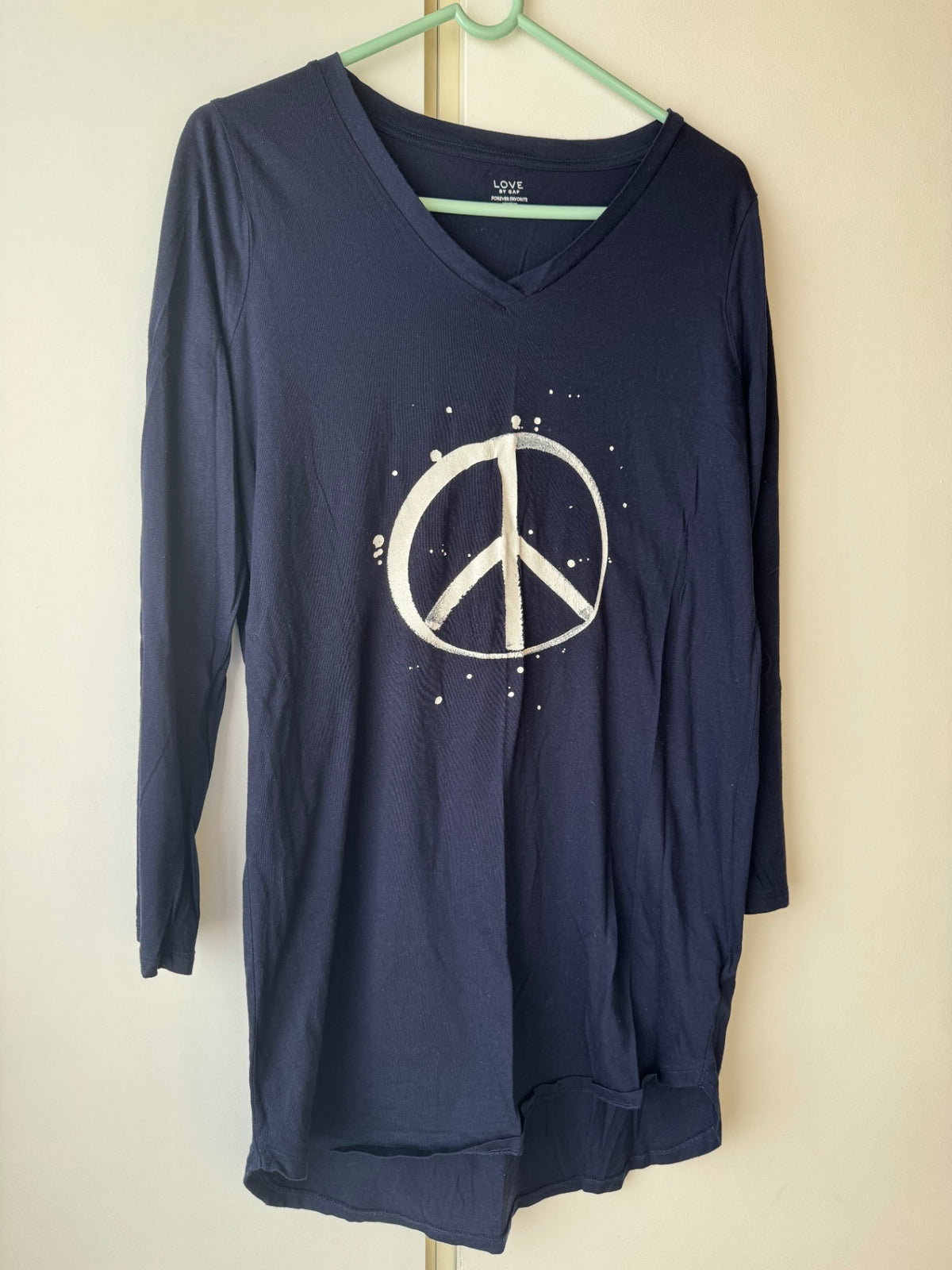 Love and peace nigtdress