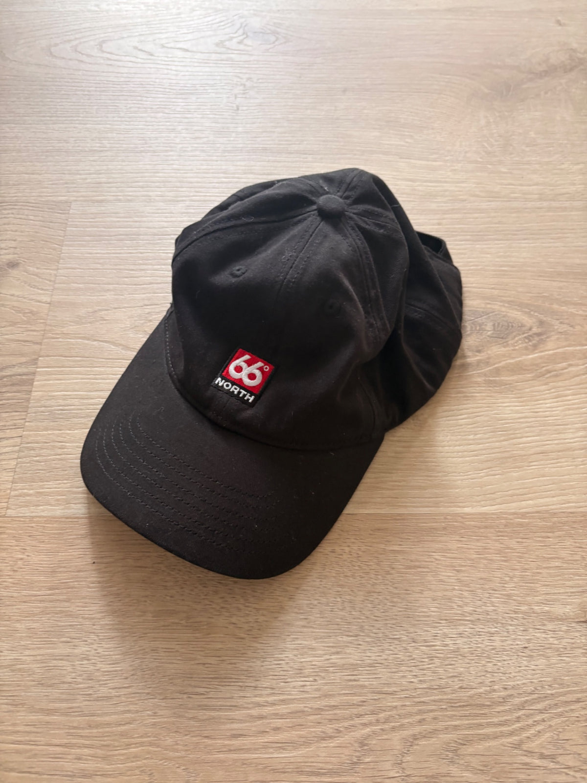 66 derhúfa (One size)