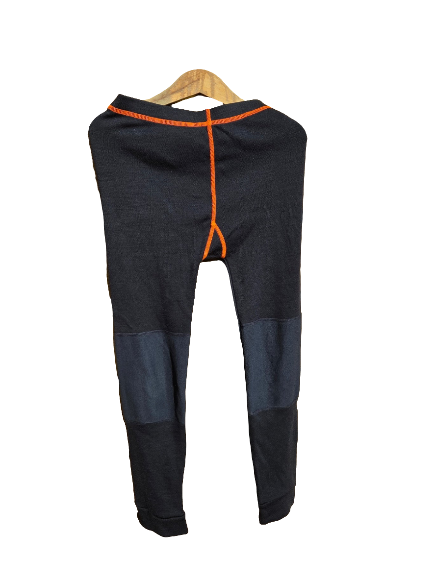 Helly hansen ullarföt, sett. Stærð 128