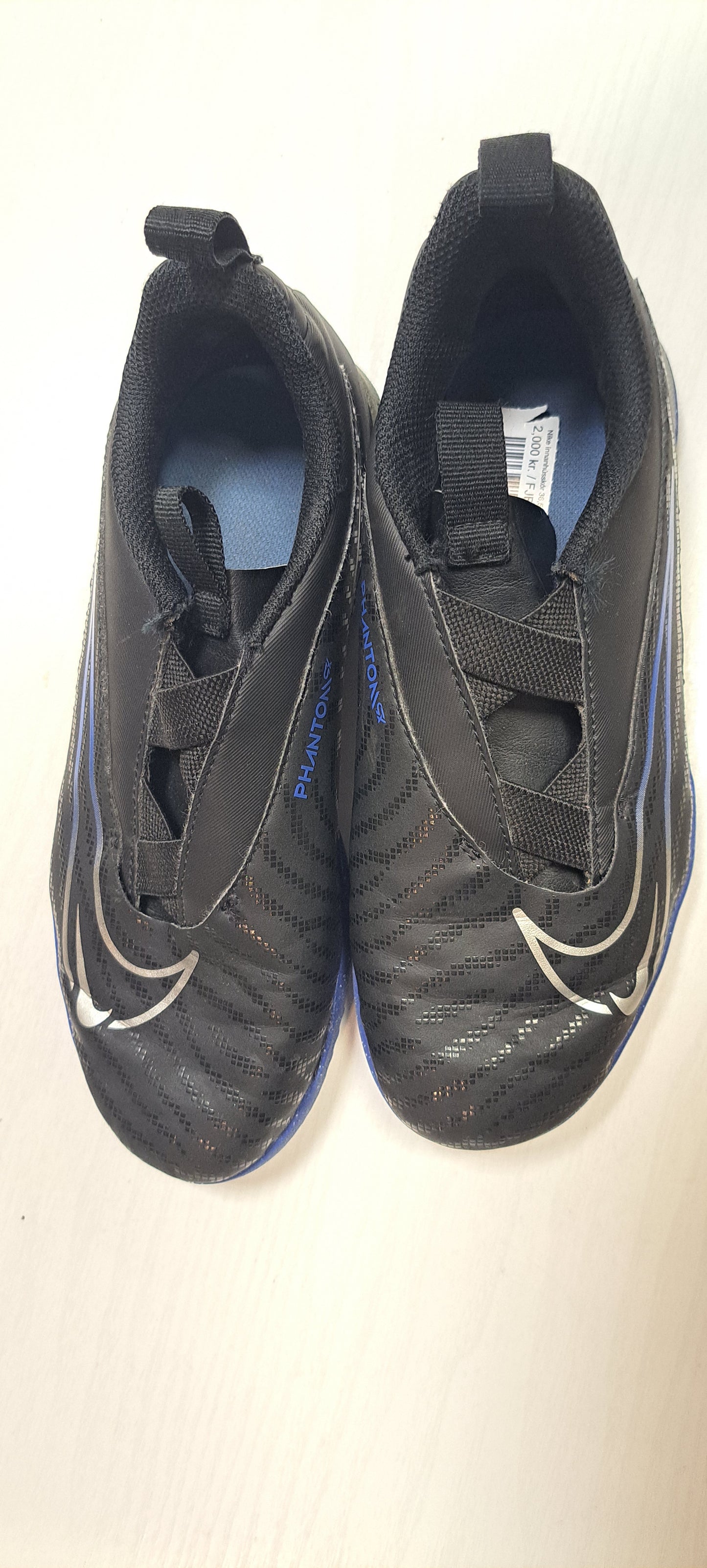 Nike innanhússkór 36,5 mjög lítið notaðir