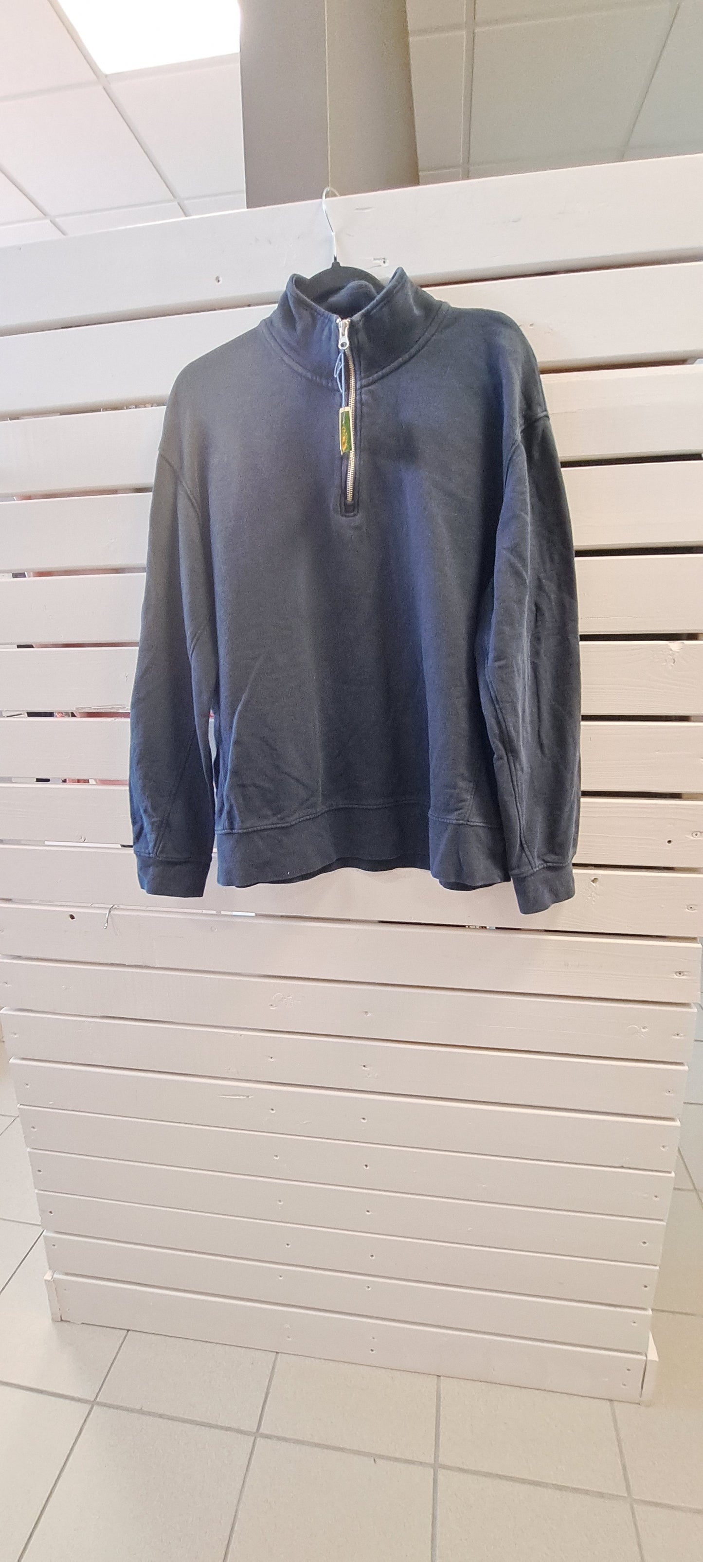 Zara dökkblá peysa m. rennilás XL