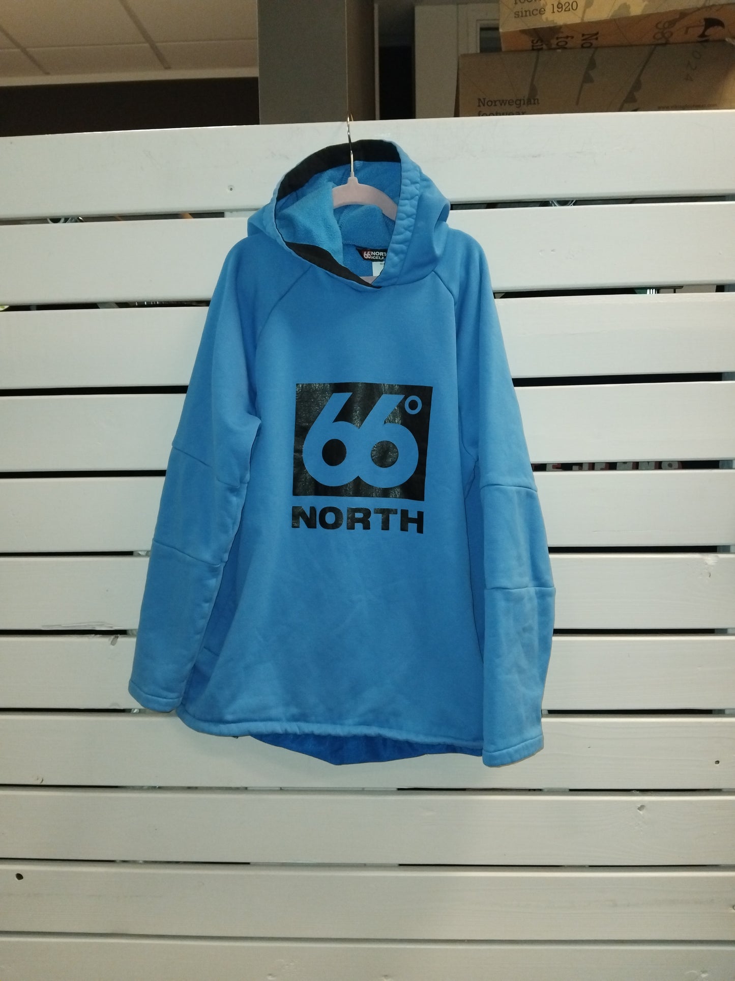 66 hettupeysa, blá164cm