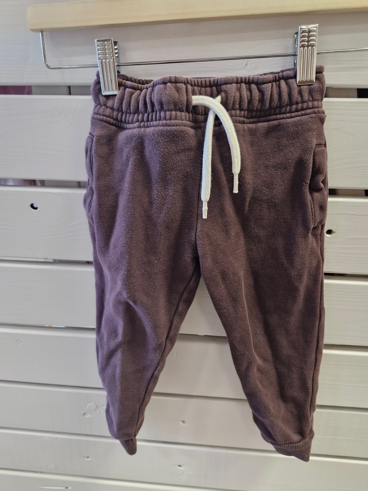 Next brúnar buxur 98