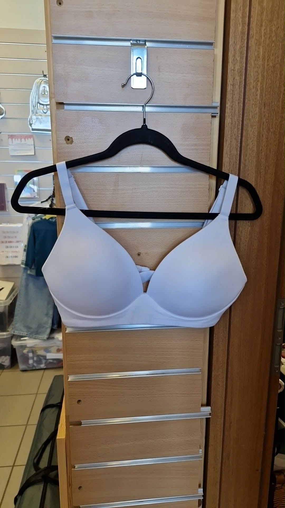 Primark hvítur toppur 80D