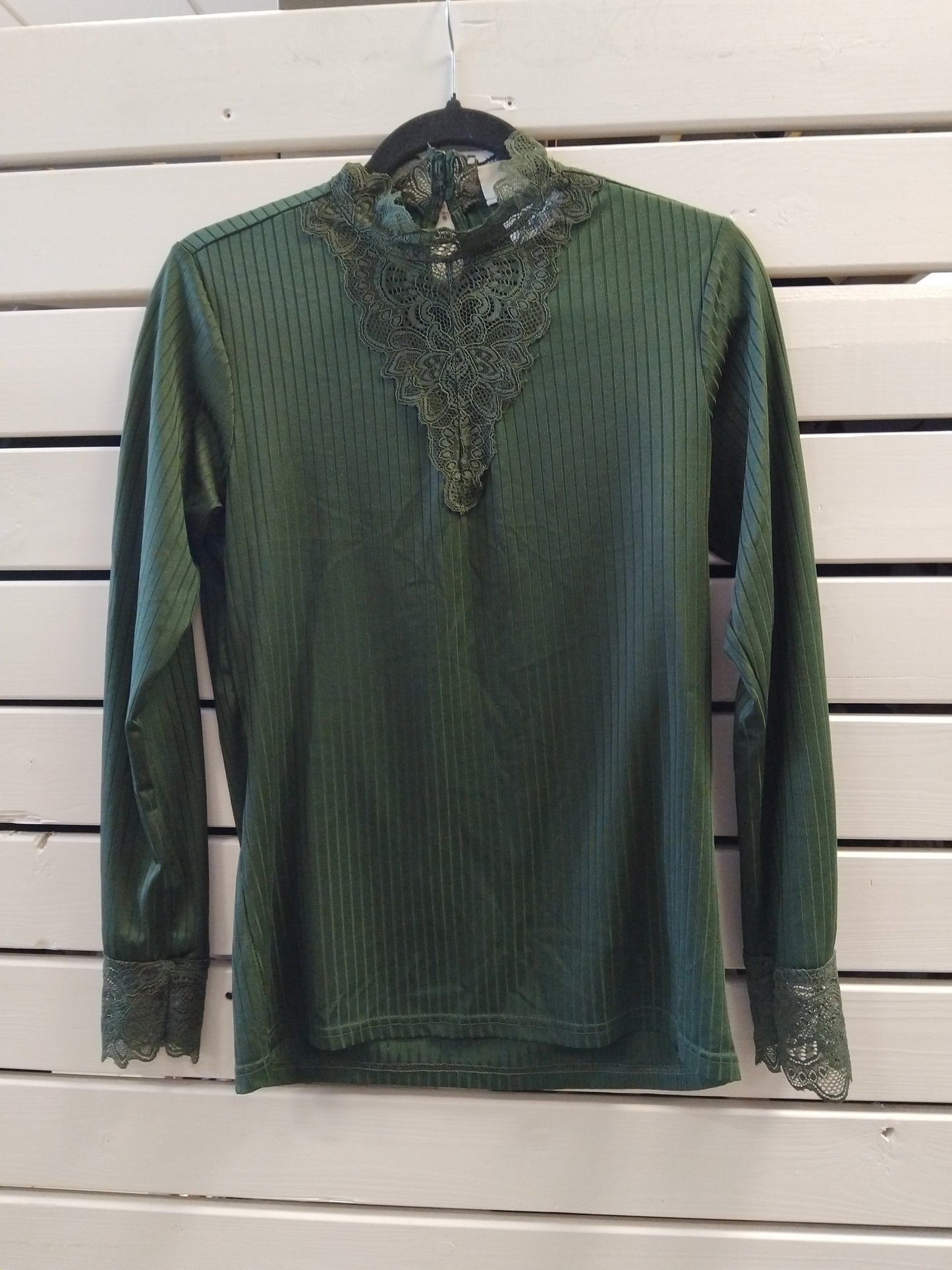 JDY grænn bolur m blúndu XL