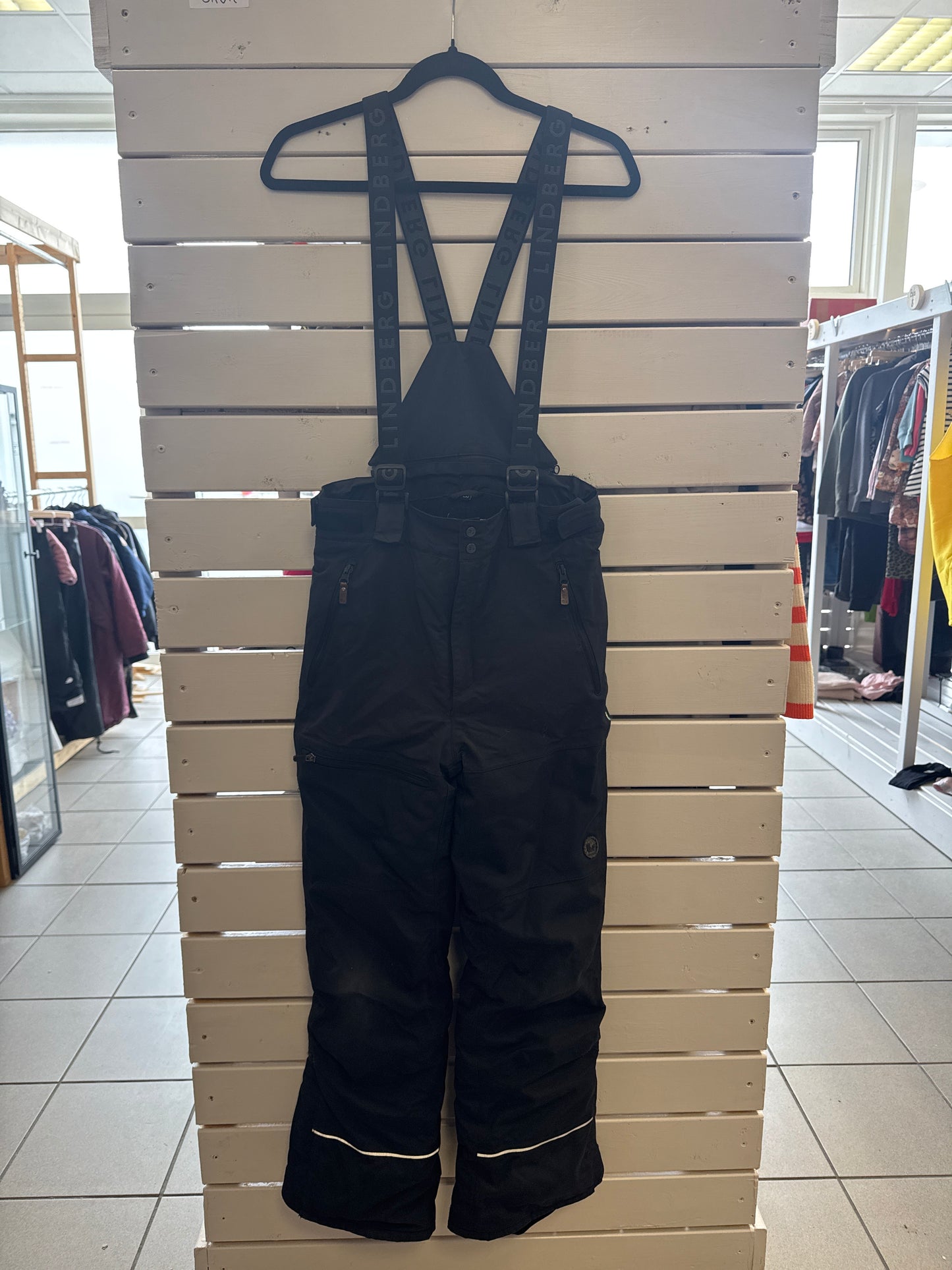 Lindberg snjóbuxur 150