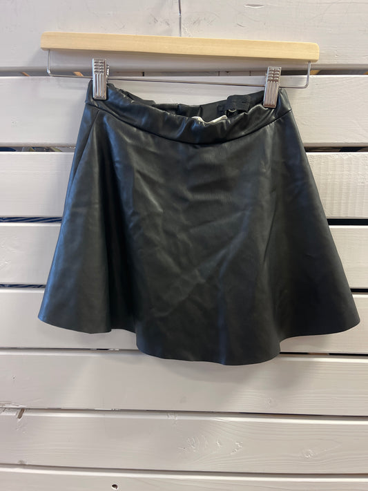 H&M pleðurpils 128