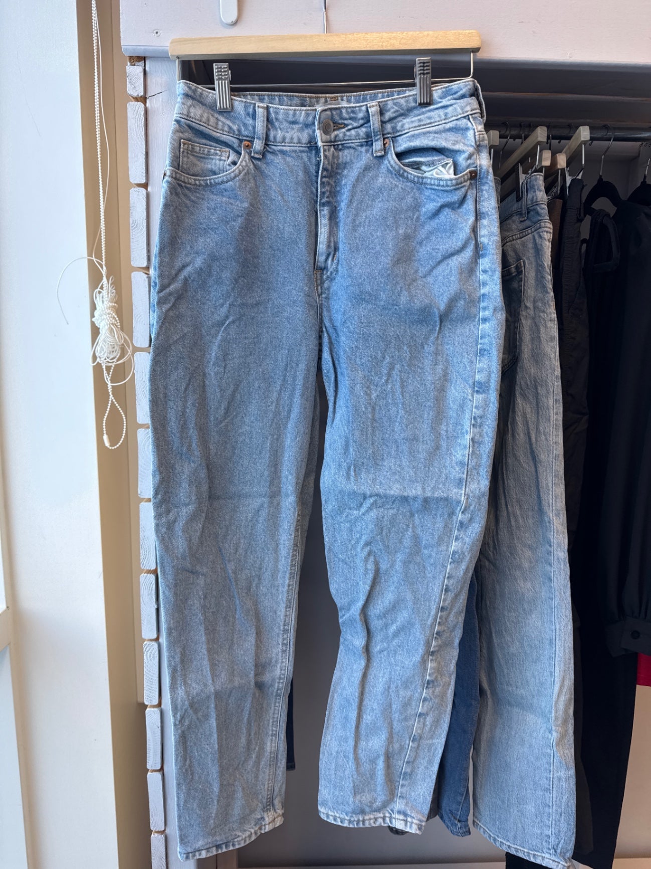 H&m gallabuxur 38