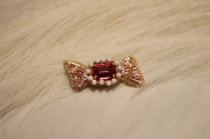 brooch N:127