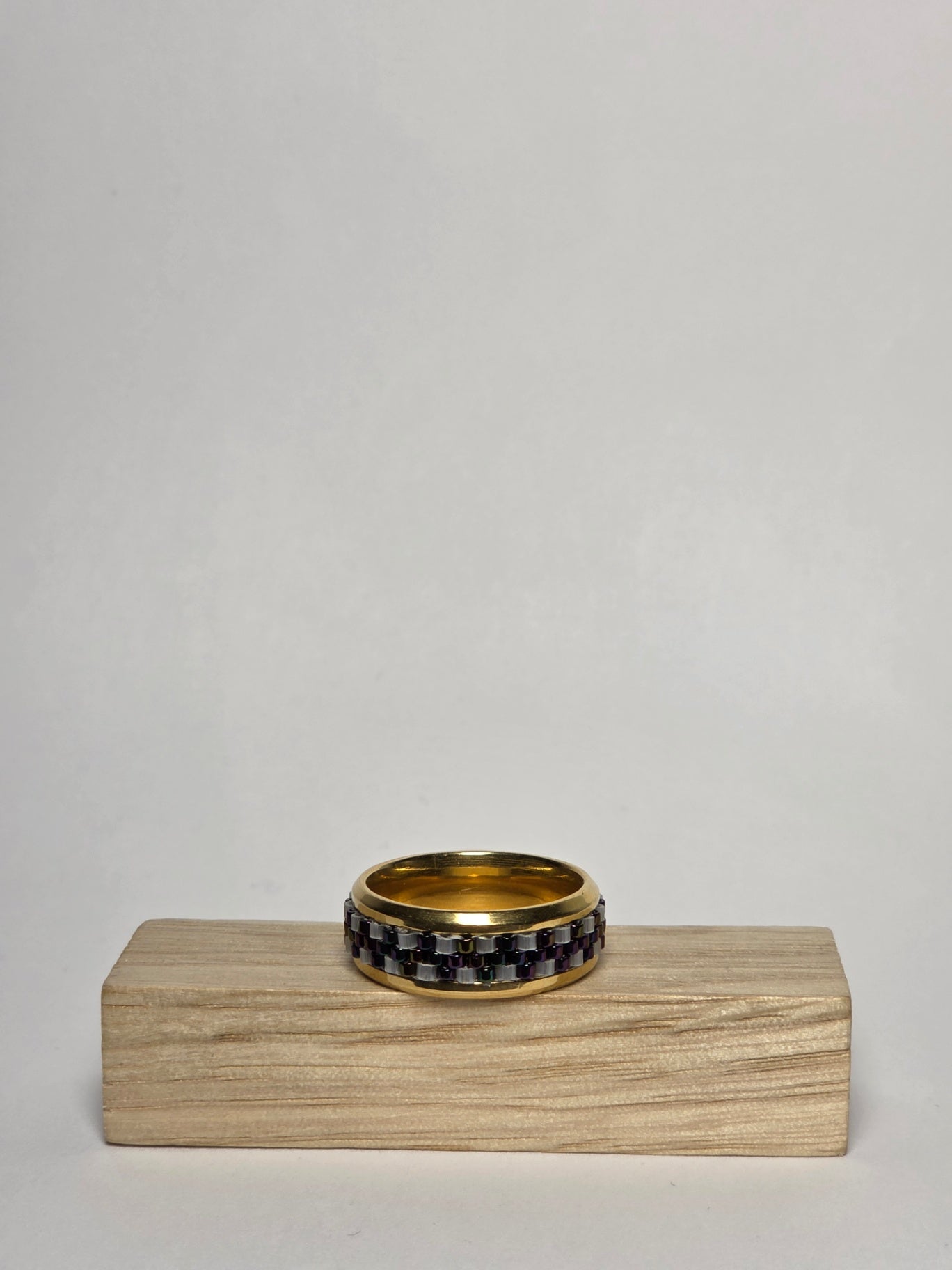 ring N:205