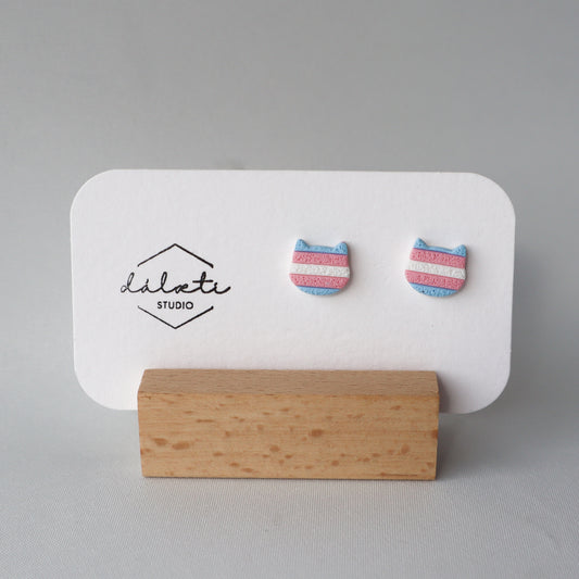 Trans pride kisa