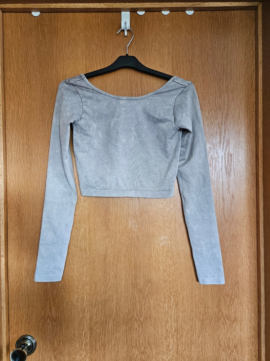 M Pull and Bear cropped bolur síðerma