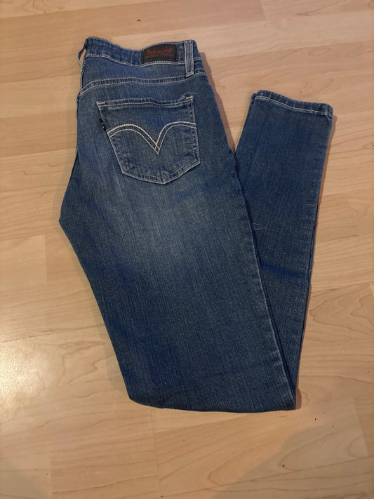 Levis gallabuxur 7m 535