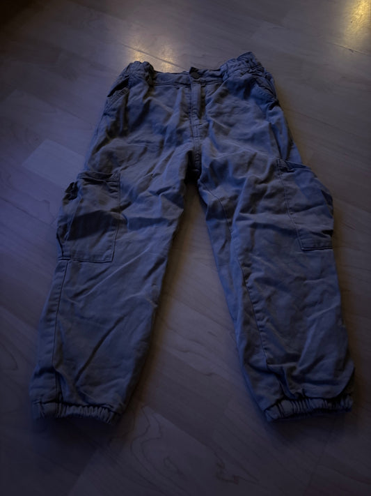 Zara buxur 116
