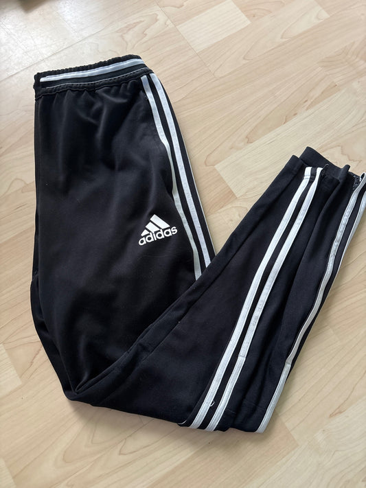 Adidas buxur S