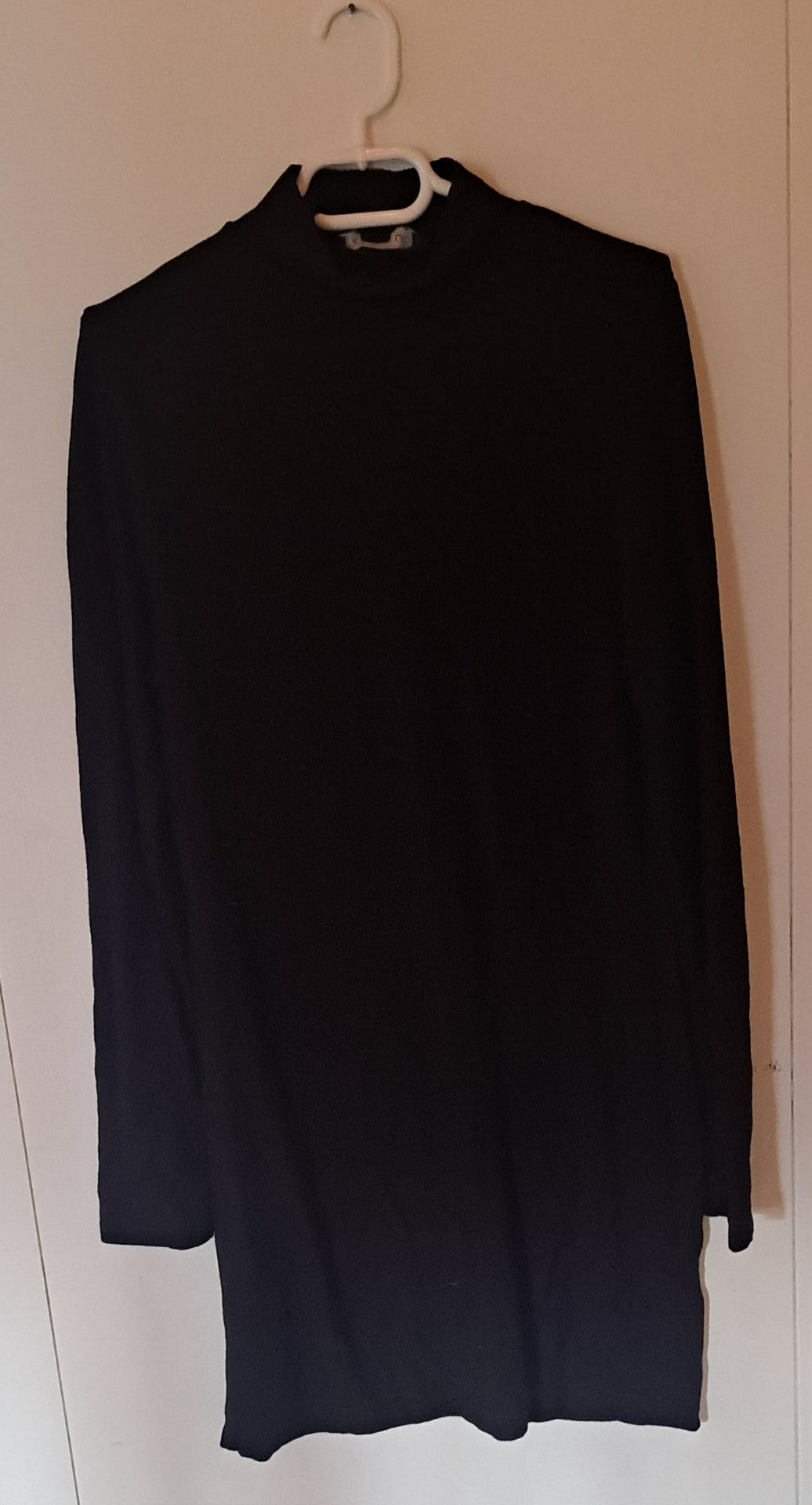 EU 38  peysukjóll (prjónaefni)