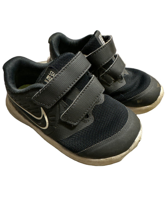 Nike skór st.23.5