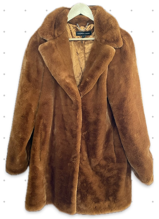 M faux fur kápa