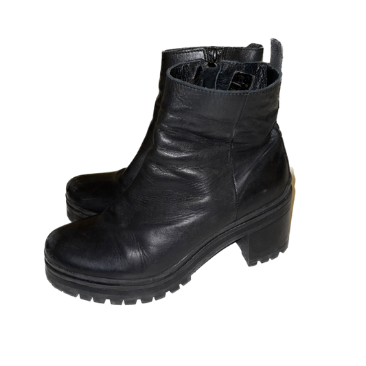 39 - SIXMIX leður hæla boots
