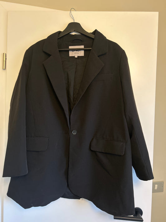 42 - Only blazer svartur