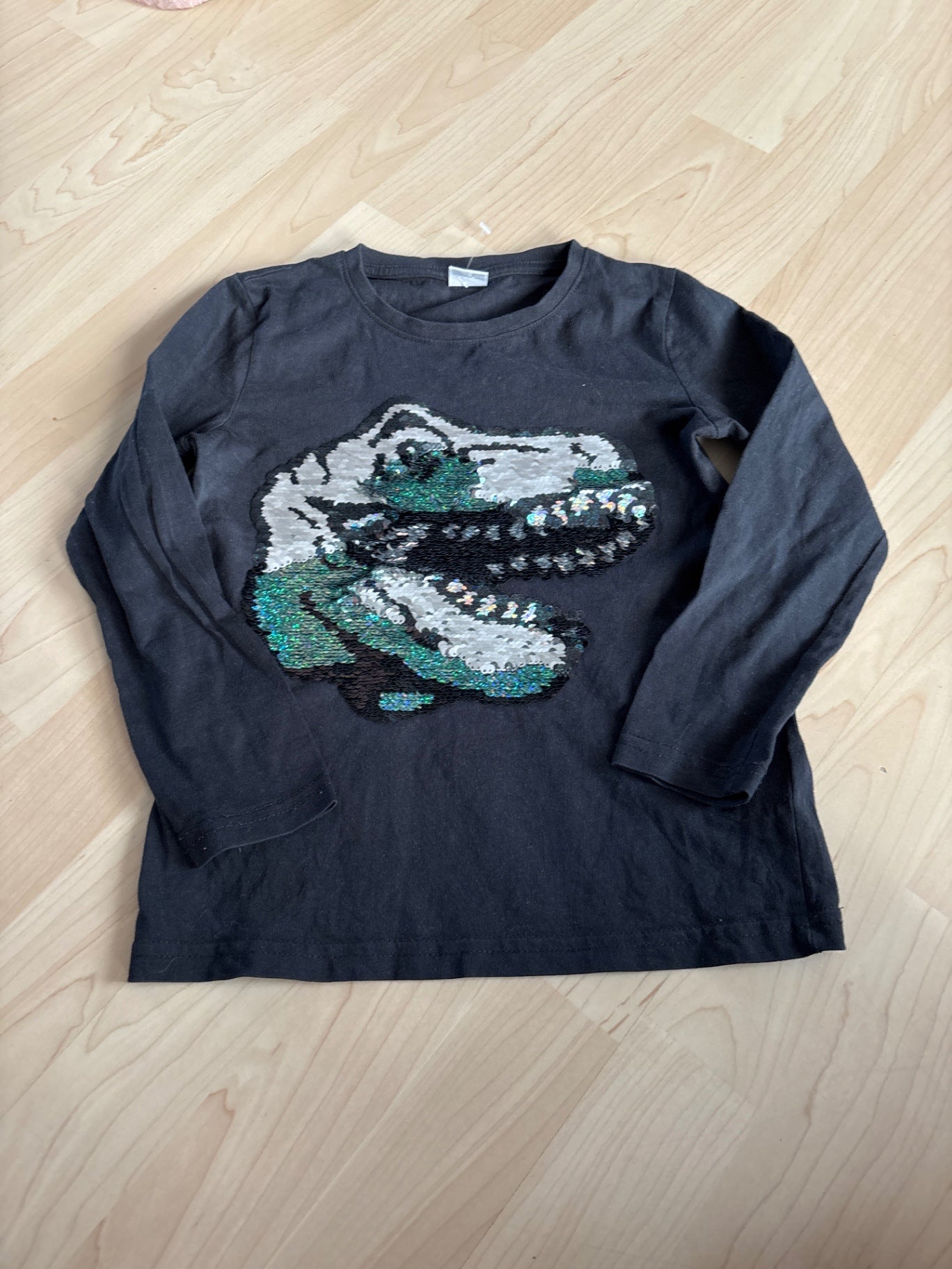 Lindex risaeðla 122