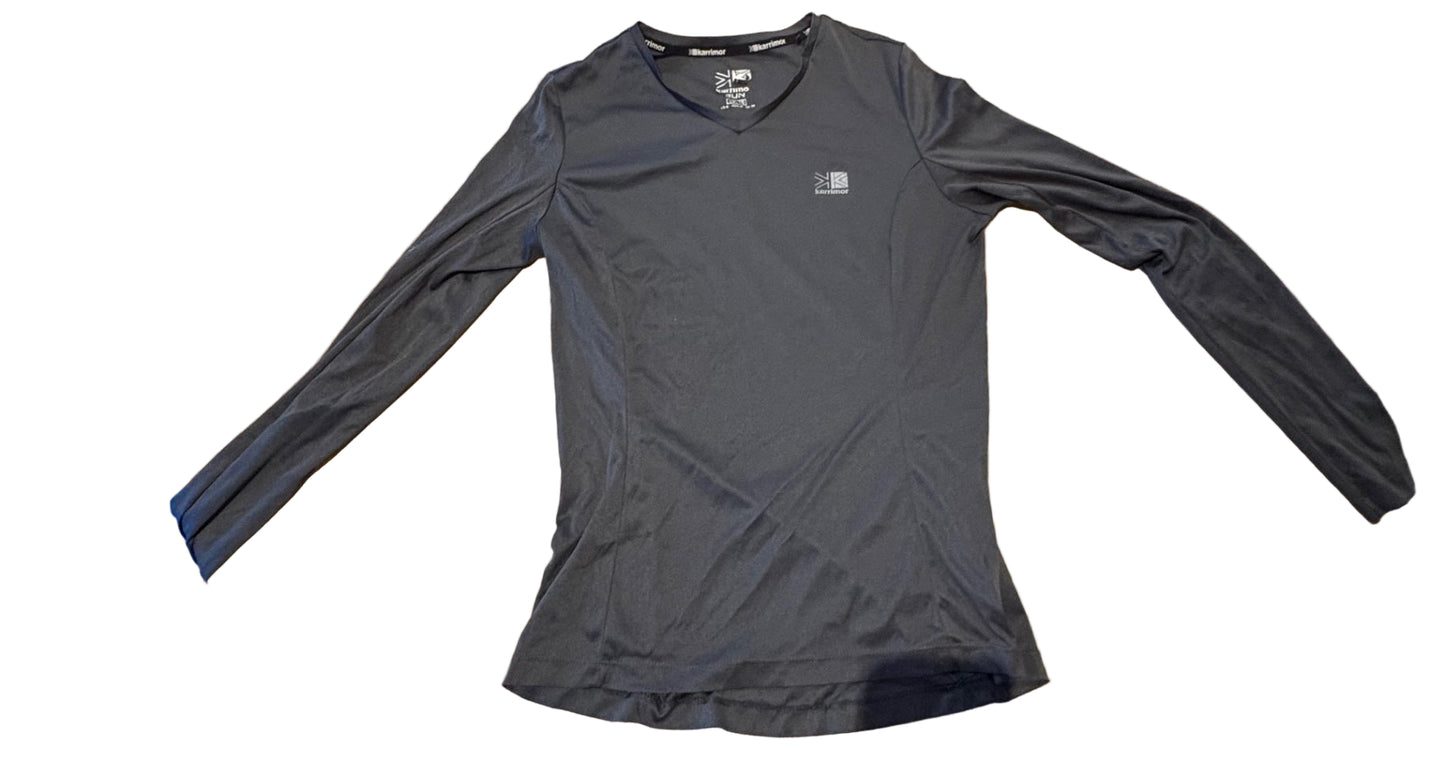 38/M grá ræktarpeysa