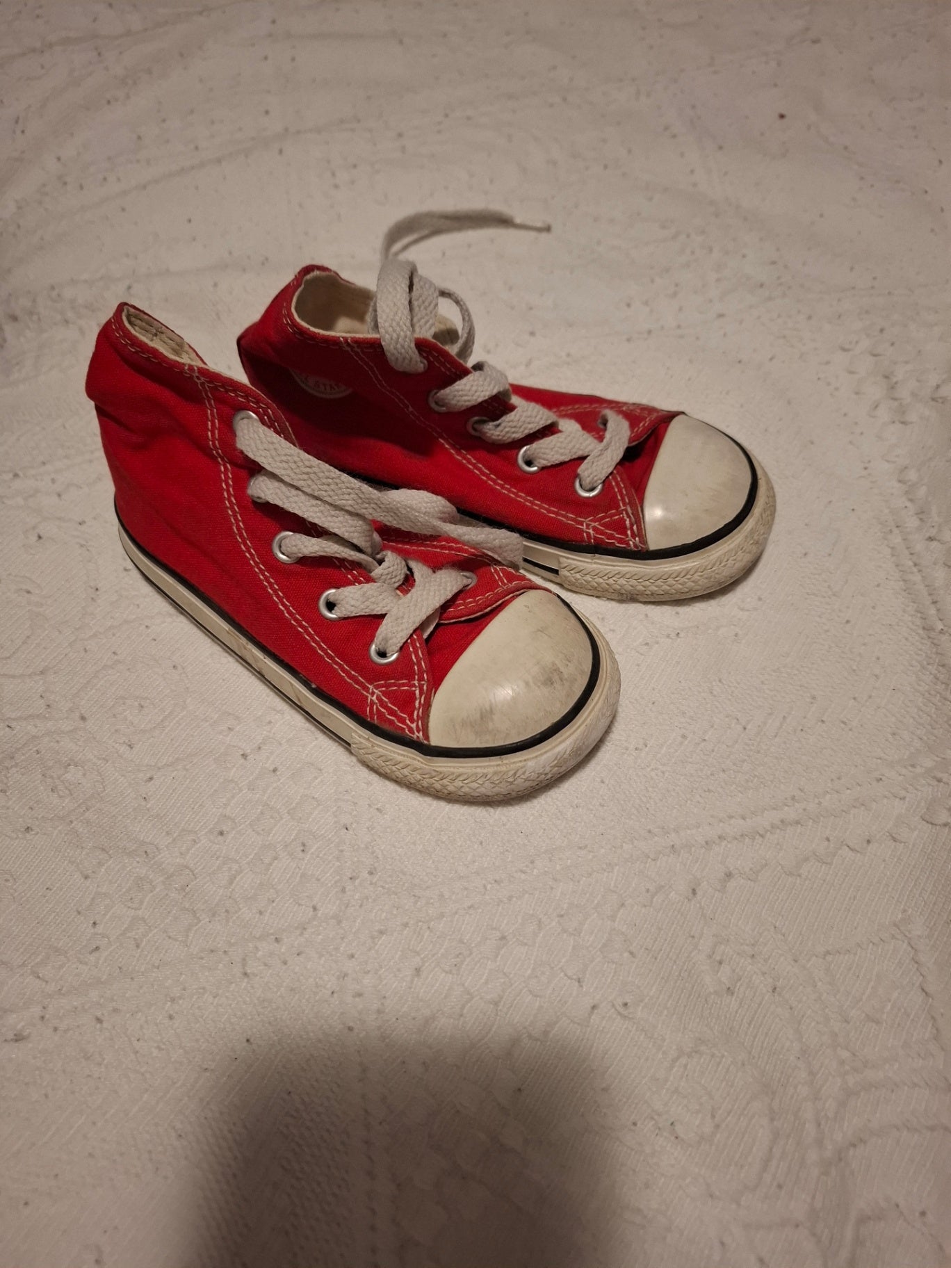 Converse rauðir 24
