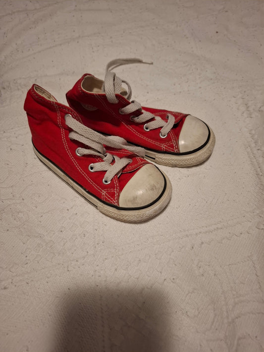 Converse rauðir 24