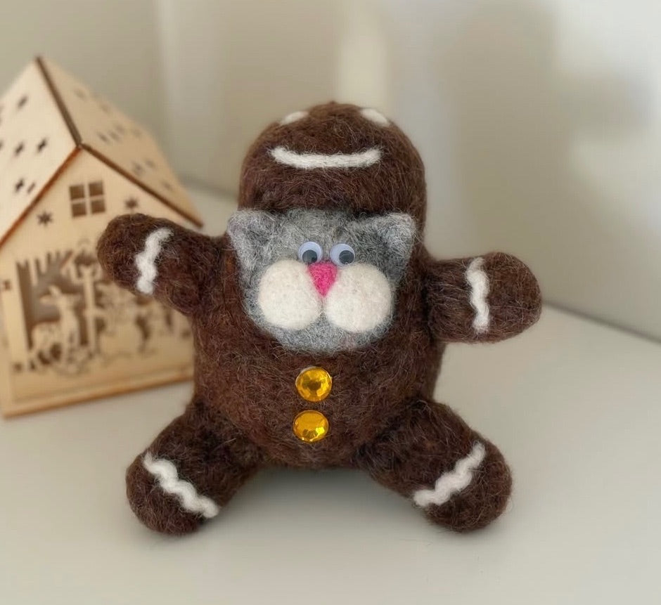 Gingerbread cat